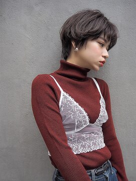 カナン 銀座(CANAAN) マッシュショート グレージュ ニュアンスパーマ ハイライト