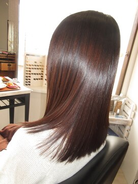 コア フィール ア デイ(COIFFURE A DAY) 【見附今町M3D】M3Dストレートトリートメント