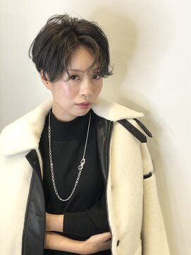 ポンテ 那珂川店(ponte) 《フレーミングカラーが映える☆センターパートショート☆》