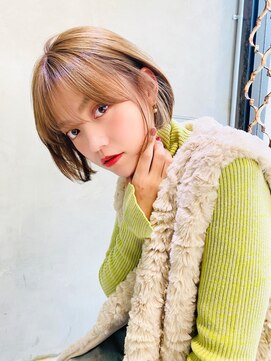 ケイト(kate) ［kate大宮］ナチュラルストレートxキャラメルベージュ