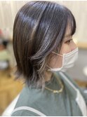 外ハネイヤリングカラー