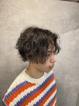 エイル 北堀江(Eir) 【センターパートスパイラル】