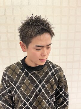 銀座マツナガ 神田店 30代40代メンズ刈り上げフェードスタイルかき上げ短髪ワイルド