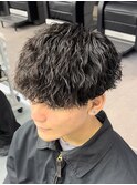 ツイストスパイラルパーマ×刈り上げマッシュ