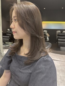 シティ(CITY) シアーベージュ×レイヤーカット×お顔周りカット【CHICA】