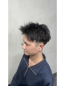 クロー(CROW) 刈り上げ×スパイキーショート