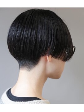 ワルム(warme) 刈り上げハンサムショート