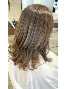 プレフェレプレフェ(prefere prefe) 年齢マイナス10歳ヘア