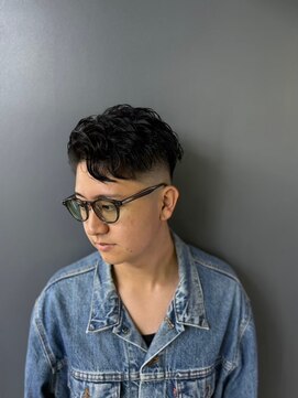 ダンヒルバーバー(dunhill BARBER) フェードカット<理容室>[メンズ/シェービング/床屋/銀座]