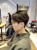 ステレオ ヘアデザイン 安城店(STEREO HAIR DESIGN) センターパート×外国風ヘアカラー（5月）
