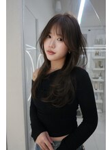 【GAGAのスタイリストによる最先端スタイル】高い技術力で上品にハイトーンヘアに[心斎橋/南船場]