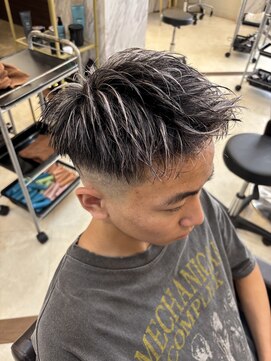 スキンフェード× ホワイトメッシュ