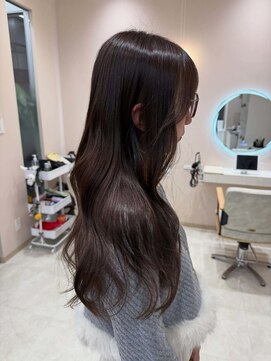 ロエ(LOE) レイヤーカット×チョコレートブラウン