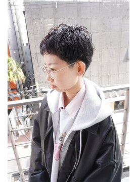 シィーム(cime) ベリーショートパーマ