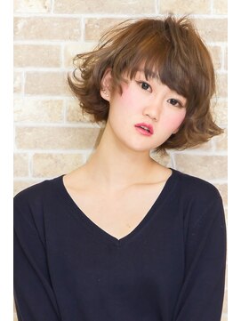 フェイス 伊勢原(FACE。) 春夏ショート×立体ハイライト=無重力ヘア