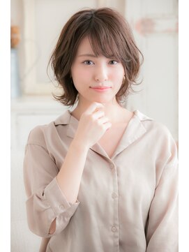 リトル ポルト 三宮(little×PORTO) リラックス外ハネミディ