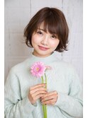 ふわくしゃカールでガーリー感を演出