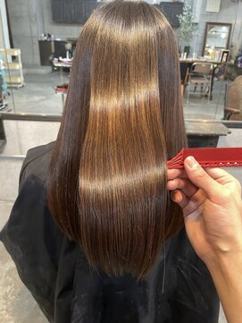 メーヴェ(Mowen) 南堀江 mowen Tetsu 艶髪 酸熱ストレート 髪質改善