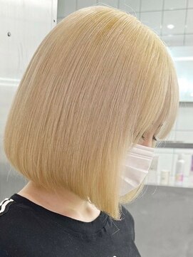 ウィコ 新宿(WICO) ブロンドボブ[新宿駅/大人ガーリー/ダブルカラー]