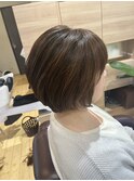 ショートボブ