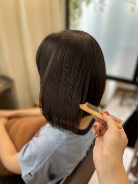 アールサロン アオヤマ(Rr SALON AOYAMA) 艶カラー