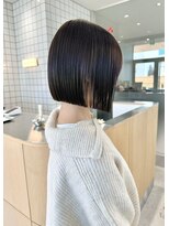 切りっぱなし_タッセルボブ_ミニボブ