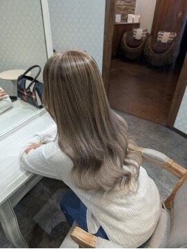 ブランシスヘアー(Bulansis Hair) バレイヤージュスタイル