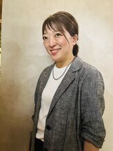 【石井友紀】美容師歴17年◎ママ目線で提案♪ナチュラルで扱いやすい旬ヘア、お任せください！