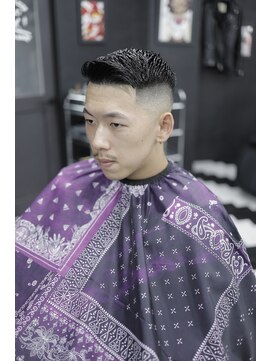 バーバースタイルクラブスリー(BARBER STYLE CLUB 3) ウェーブアップ　スキンフェード