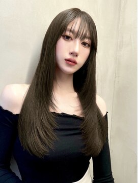 グロー オオミヤ アネックス 大宮(GLROW OMIYA ANNEX) レイヤーカット レイヤー 前髪カット 縮毛矯正