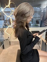 ラ キング(LA KING)&nbsp;クラゲヘアー/小顔に見せるヘア/ココアベージュ/栄