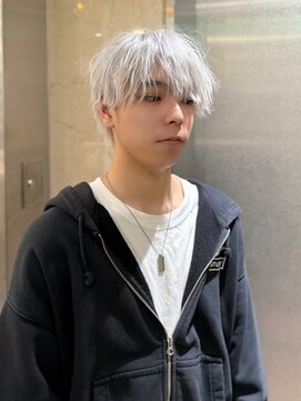 メンズハイトーン/ホワイトカラー/ウルフ/リタッチカラー