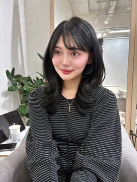 アム 表参道(am) オリーブグレー×レイヤーカット/黒髪