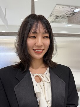 エアー 横浜(AIR) 【寺本】伸ばしかけミディアムレイヤーカット