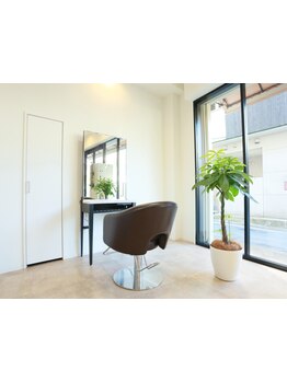 アットホームな雰囲気で、普段聞けない髪のお悩みも相談しやすい！実力派サロン《HAIR L.A.F　-ラフ-》