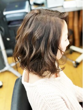 ベル(BELL) やわらかいウエーブが素敵なボブです♪【BELL桜新町/用賀】