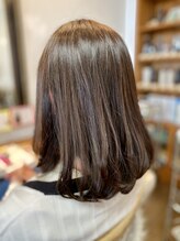 ミーノ(mｉｅｎｏ) ツヤ髪カールはストカール！【自由が丘駅】【自由が丘】