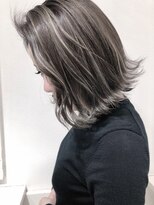 ジゼル(GiseL)&nbsp;【GiseL】ボブ×ハイライト/ダブルカラー/ブリーチ/ハイトーン