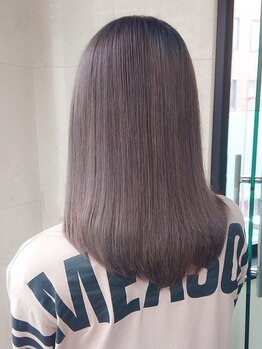 ヘアースタジオ ドールズコレクション(HairStudio DollsCollection)の写真/乾燥に負けないうる艶hairを手に入れて!【新☆12工程トリートメント】温めながら奥まで浸透させる技術◎!!