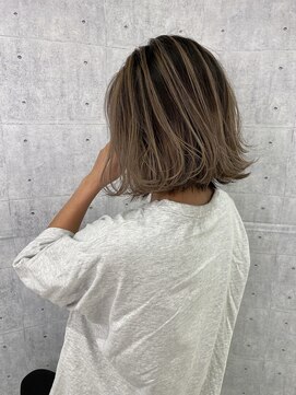 ヴァンカウンシル 金山(VANCOUNCIL kanayama) 【VAN COUNCIL kanayama】バレイヤージュ×ボブ