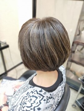 エイチ エアー ダヴ H air DAV調布北口 グレージュボブ