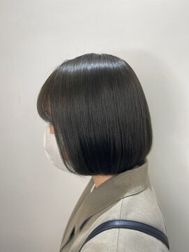 グミ(gumi) *gumi*黒髪×艶ボブ