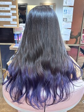 グート ヘアーメイク(gut HAIR MAKE) 紫 グラデーションカラー ロング