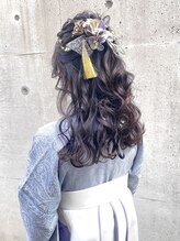 モップアップ ゾイトロープ(Mop up zoe trope)&nbsp;卒業式ハーフアップ