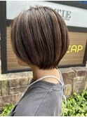 くびレイヤーシアーオリーブベージュレイヤーカットショート