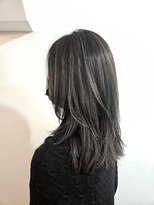 ツムグ 代官山 中目黒(TUMUGU)&nbsp;スモーキーアッシュ白髪ぼかし透明感カラー30代40代50代60代