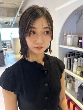 アム(amu) シースルー前髪/酸性ストレート/ボブ/外ハネボブ/ベルボブ