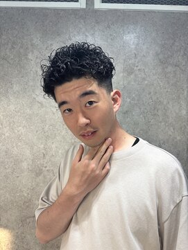 モノリス(monolith) 極道パーマ