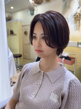 アミュー(amiu) 長持ちカットとツヤ感まろやかベージュ