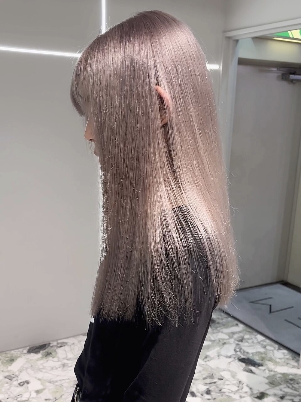 【4、5月 平日限定】ブリーチ根本リタッチ＋カラー￥13000